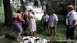 592 party porn videos